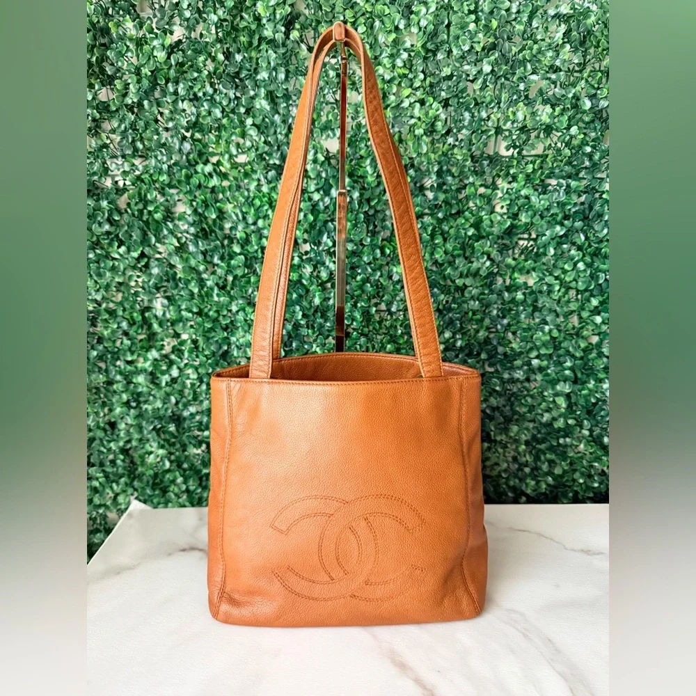 Chanel Caviar Brown Leather Small Tote Shoulder Bag with COA and Black Card